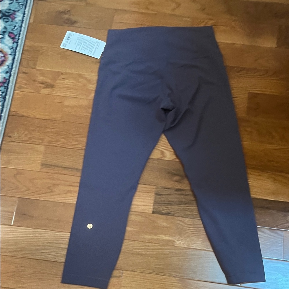 Lululemon Athletica Purple Leggings - Picture 2 of 3
